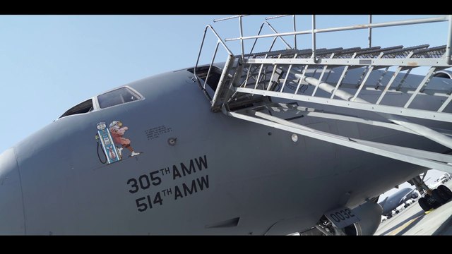 USAF - 908th Expeditionary Air Refueling Wing Conducts Aerial Refueling of a French Rafale