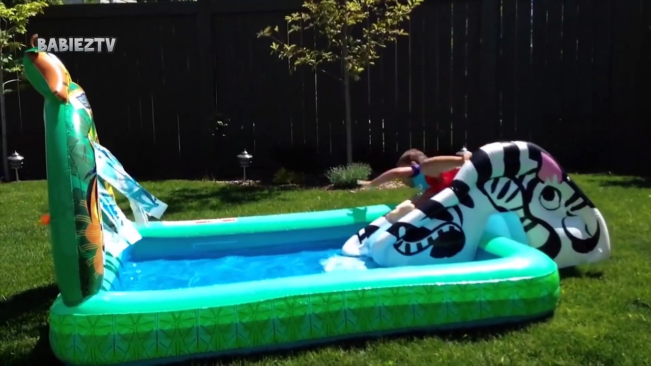 Bebés y niños VS LIFE 5 - Slide Fails