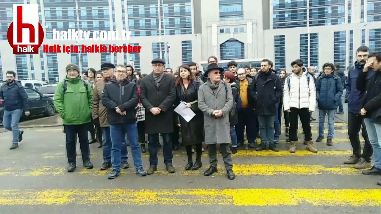 'Basın tarihinin en garip davalarından biri' mayıs ayına ertelendi: soL heyetinden basın açıklaması