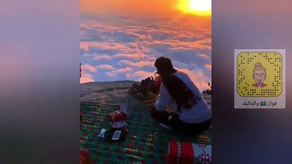 سبحان الله سقف لله تعالى مساء الخير السماء طبيعي ملون منظر من الفوق جبل الغيوم شمس الغروب السعود