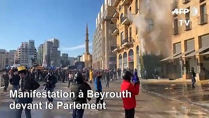 Liban: heurts entre manifestants et forces de l'ordre près du Parlement