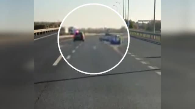 Huida de película de un conductor de Huelva por no tener seguro ni ITV