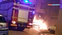 Andria: auto incendiata in via Lisbona, intervengono Vigili del Fuoco e Polizia di Stato