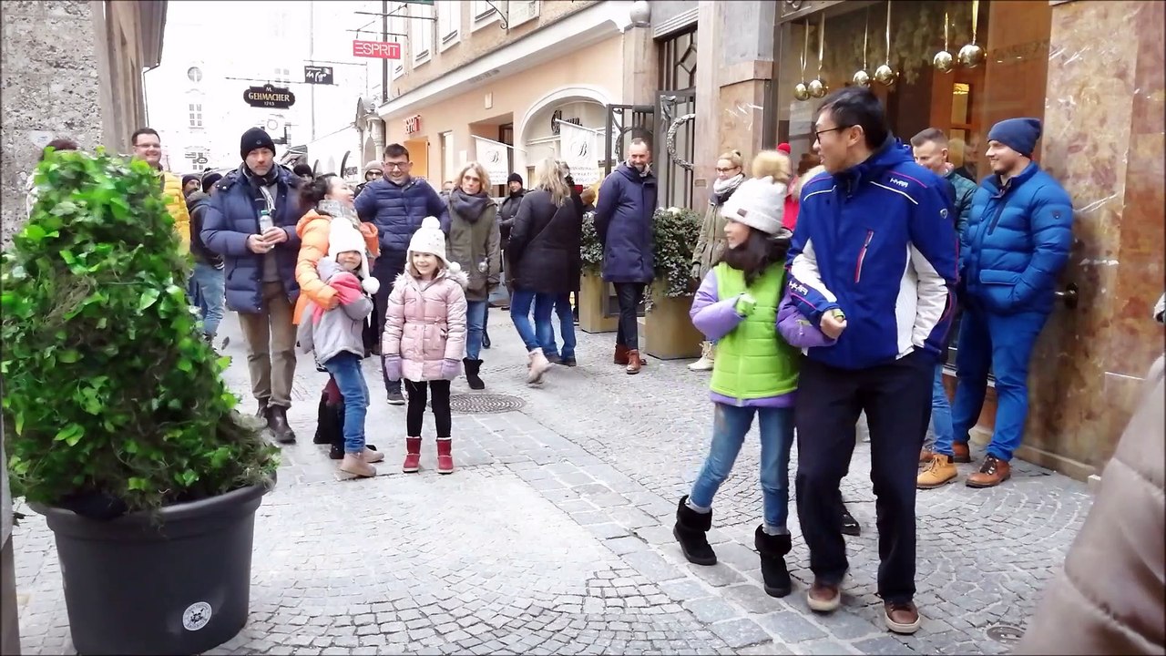 Bushman Prank - Salzburg 17