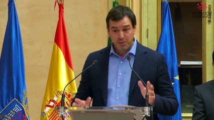 El hermano de Pedro Sánchez durante la presentación de la ópera