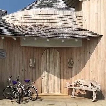 Derrière cette porte se trouve le paradis.. le vrai