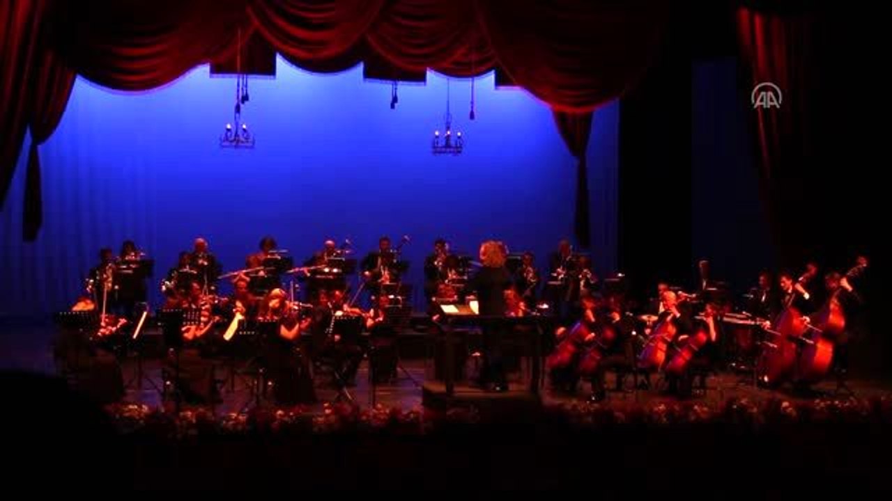 Antalya Devlet Opera ve Balesi "The Funtime Of The Opera" konserini sahneledi