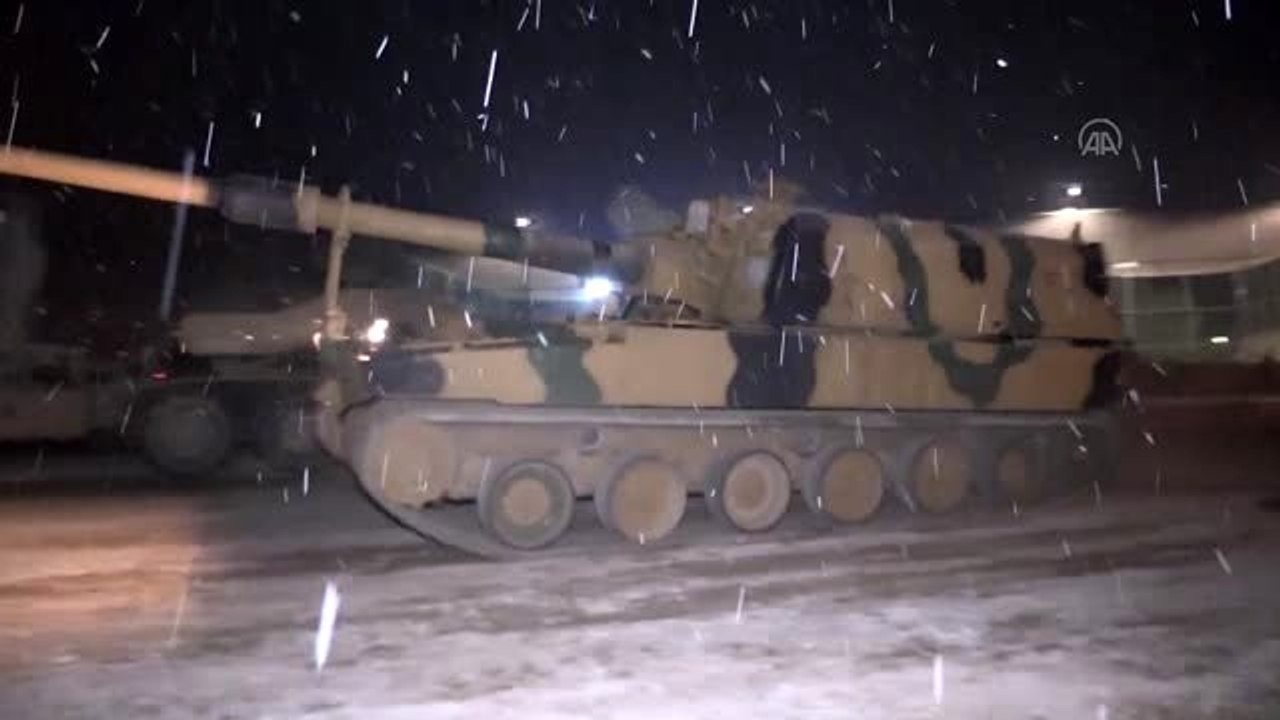 İdlib'deki gözlem noktalarına obüs ve komando takviyesi