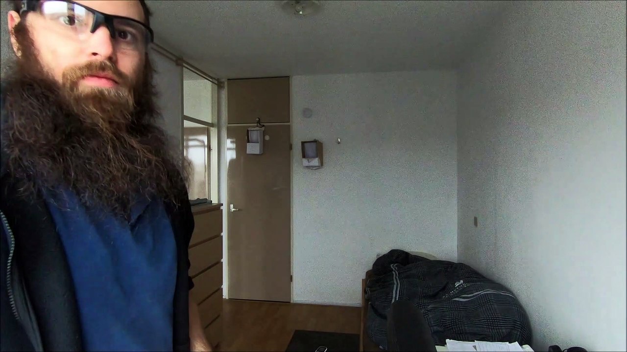 Airsoft shooting training with a handgun replica