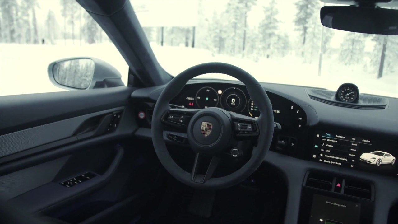 Porsche Taycan - Sportlich-hochwertiges Ambiente im Interieur