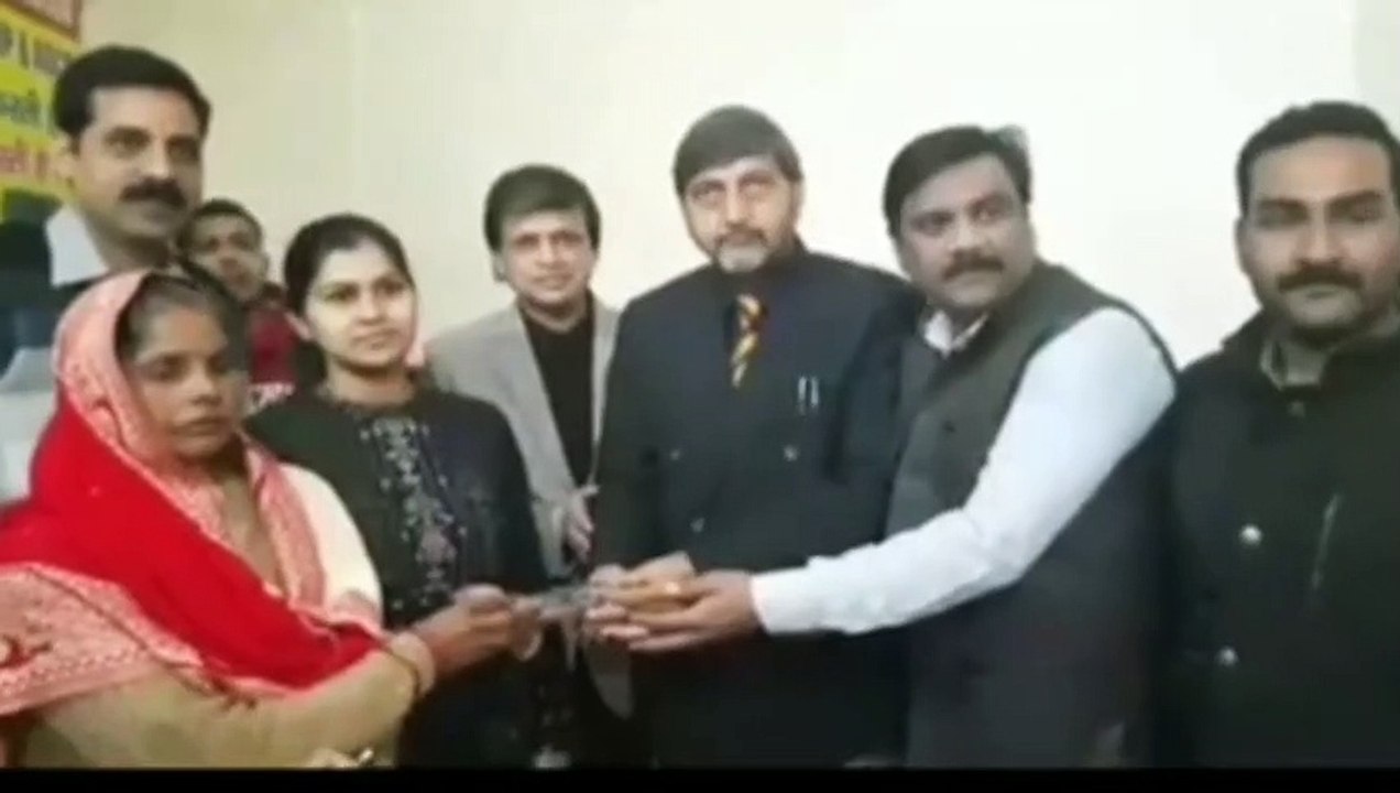 शामली: निशुल्क चश्मा वितरण कैंप का आयोजन