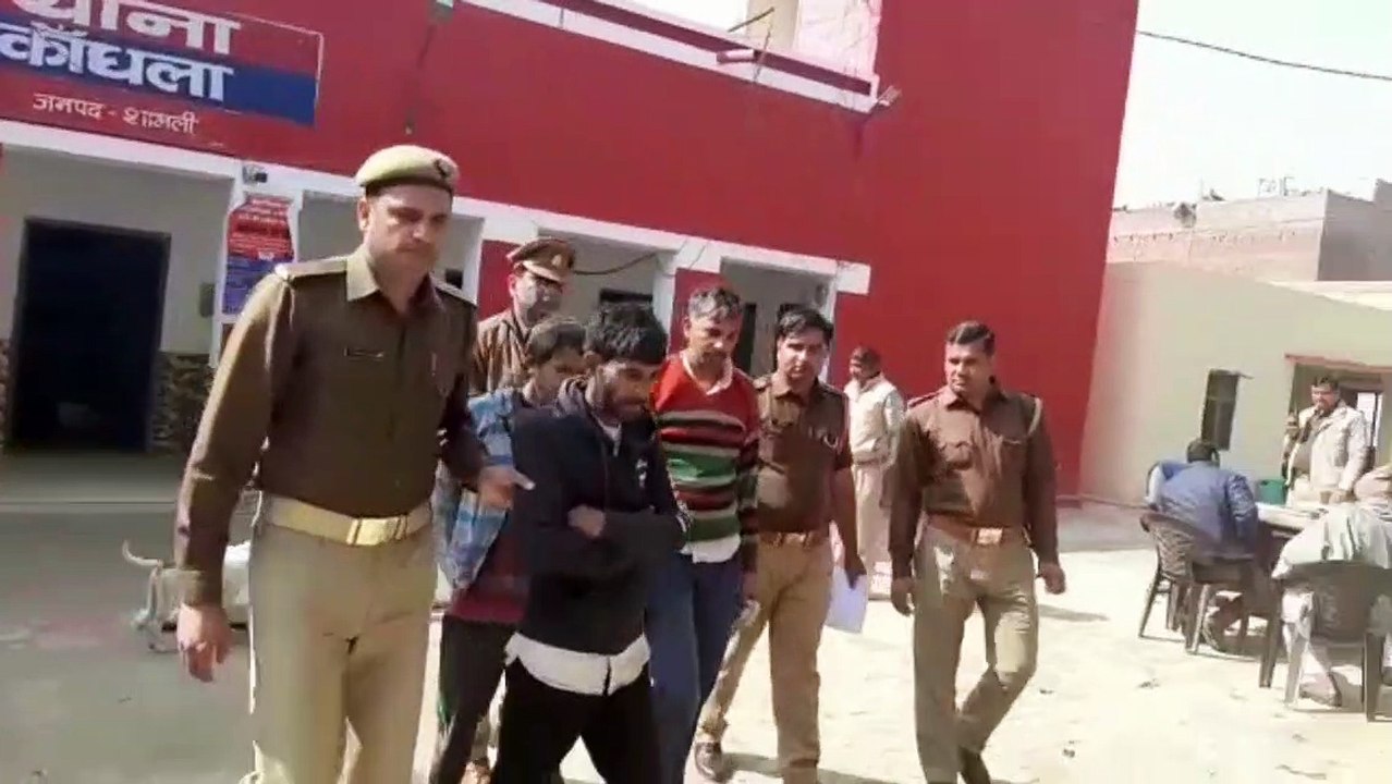 कांधलाः पुलिस ने मुठभेड़ के दौरान तीन शातिर शराब तस्कर को किया गिरफ्तार
