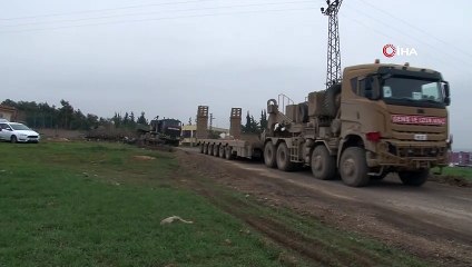 Zırhlı araç taşıyan tırlar dönüşe geçti