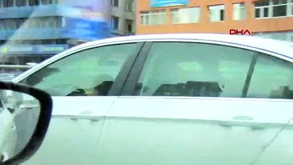 İstanbul trafiğinde skandal görüntü!