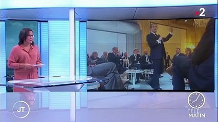 LREM : Emmanuel Macron réunit ses députés pour une thérapie de groupe
