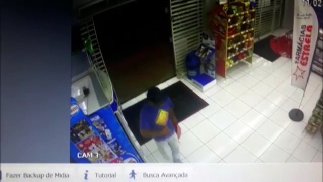 Câmera registra ação de bandido em farmácia da Avenida Brasil