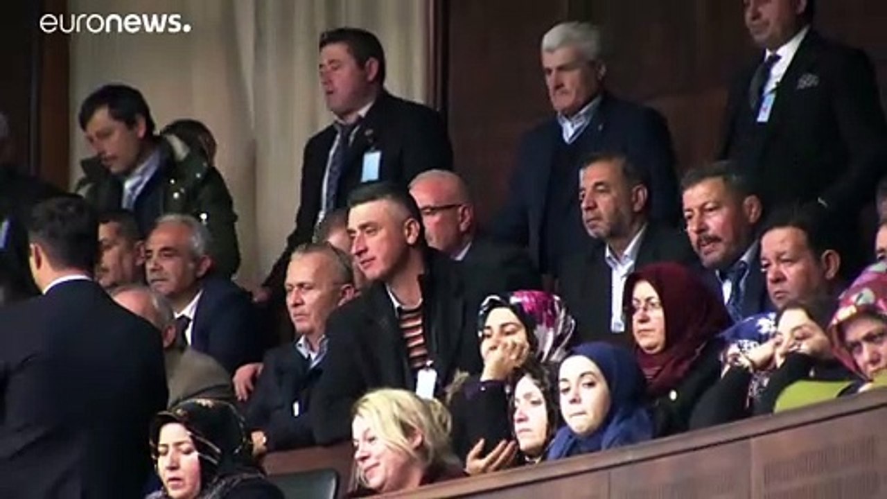 Erdogan droht, Assads Armee überall in Syrien anzugreifen