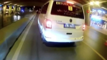 İstanbul’da polisin üzerine motosikletini sürüp kaçan maganda yakalandı