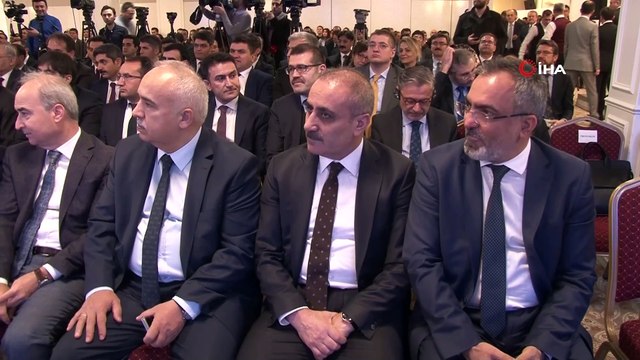 Bakan Gül 'Hakim ve Savcı Yardımcılığı Çalıştayı'na katıldı