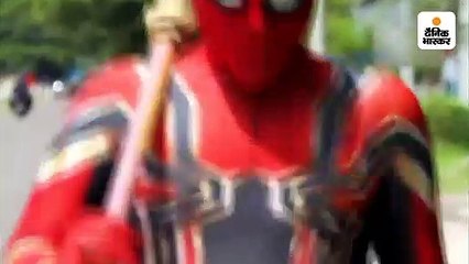 प्लास्टिक के खिलाफ जंग लड़ने वाला रियल लाइफ स्पाइडरमैन