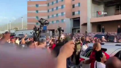 - Ülkesine dönen Guaido’ya halktan sert tepki