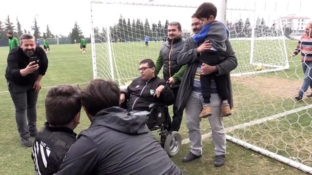 Denizlispor Teknik Direktörü Özdilek: Kayserispor maçını kazanırsak önümüz açık