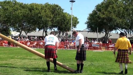 Découvrez le lancer de caber, ce sport traditionnel de l’Ecosse.