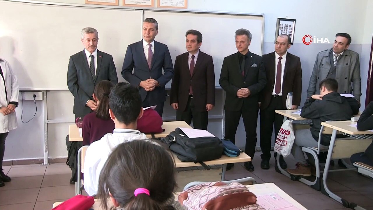 Başkan Tahmazoğlu KDS öncesi öğrencilere moral verdi