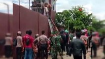 - Endonezya’da mahkumlar cezaevini ateşe verdi