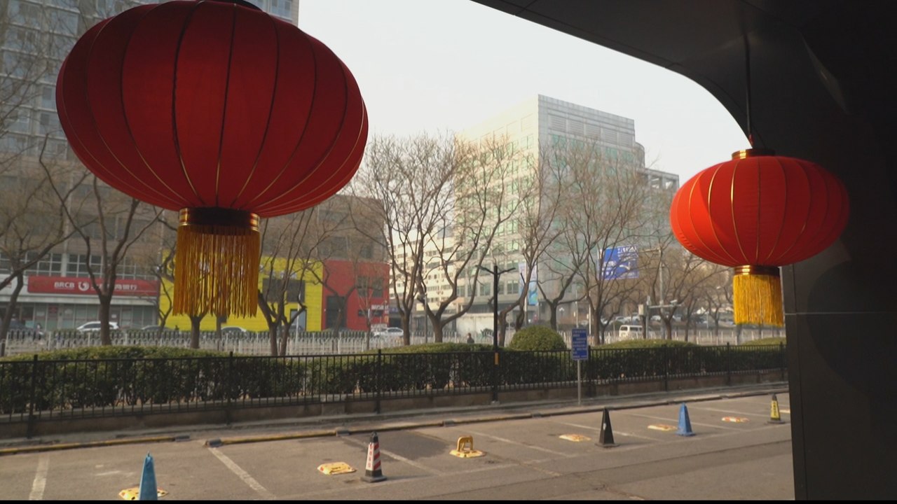 Coronavirus: China's once bustling cities come to a standstill