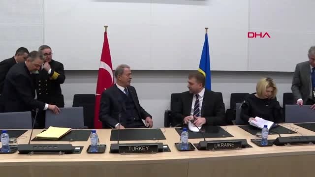 Bakan akar, nato karargahı'nda ukraynalı mevkidaşı andriy zagorodnyuk ile görüştü
