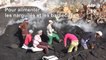 En Egypte, les courageux artisans du charbon de bois