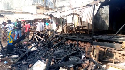 Des boutiques et étalages incendiés au marché Koloma