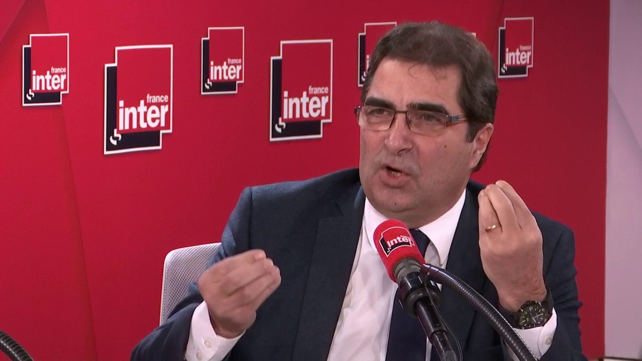 Christian Jacob : "Aujourd'hui, le président de la République nous annonce tous les trois mois un grand discours sur la laïcité. Ce n'est pas des phrases qu'on attend, ce sont des décisions"