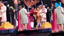 Neha Kakkar and Aditya Narayan to take pheras on Indian Idol 11 set, see pics