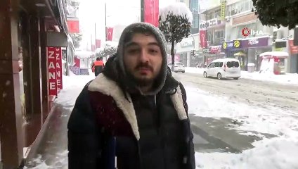 Lapa Lapa Kar Yağdı, Kent Merkezi Beyaza Büründü