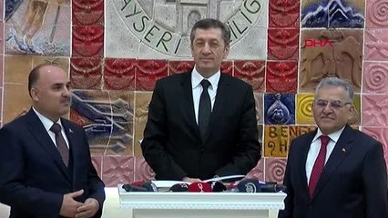 Kayseri milii eğitim bakanı selçuk valilikte konuştu