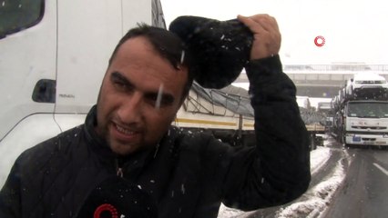 Malatya yolu kar yağışı nedeniyle tır trafiğine kapatıldı