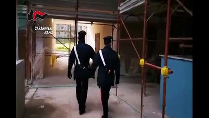Sant'Antimo (NA) - Armi, droga e una divisa dei vigili nascosti in una palazzina (12.02.20)