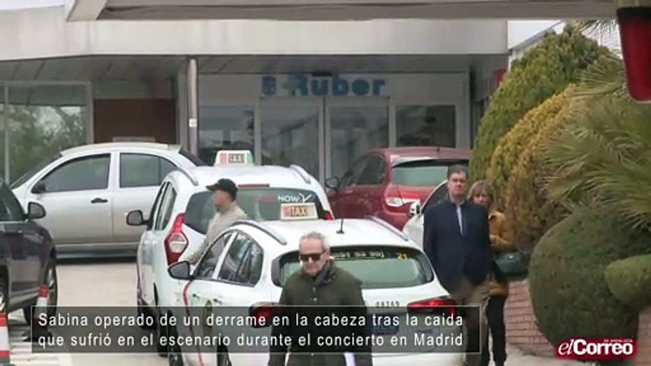 Joaquín Sabina es operado de un derrame en la cabeza tras la caida sufrida en el concierto de Madrid