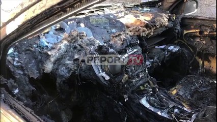 Report TV - Lezhë/ 19-vjeçari i vë flakën një makine në Shëngjin, shoqërohet në polici