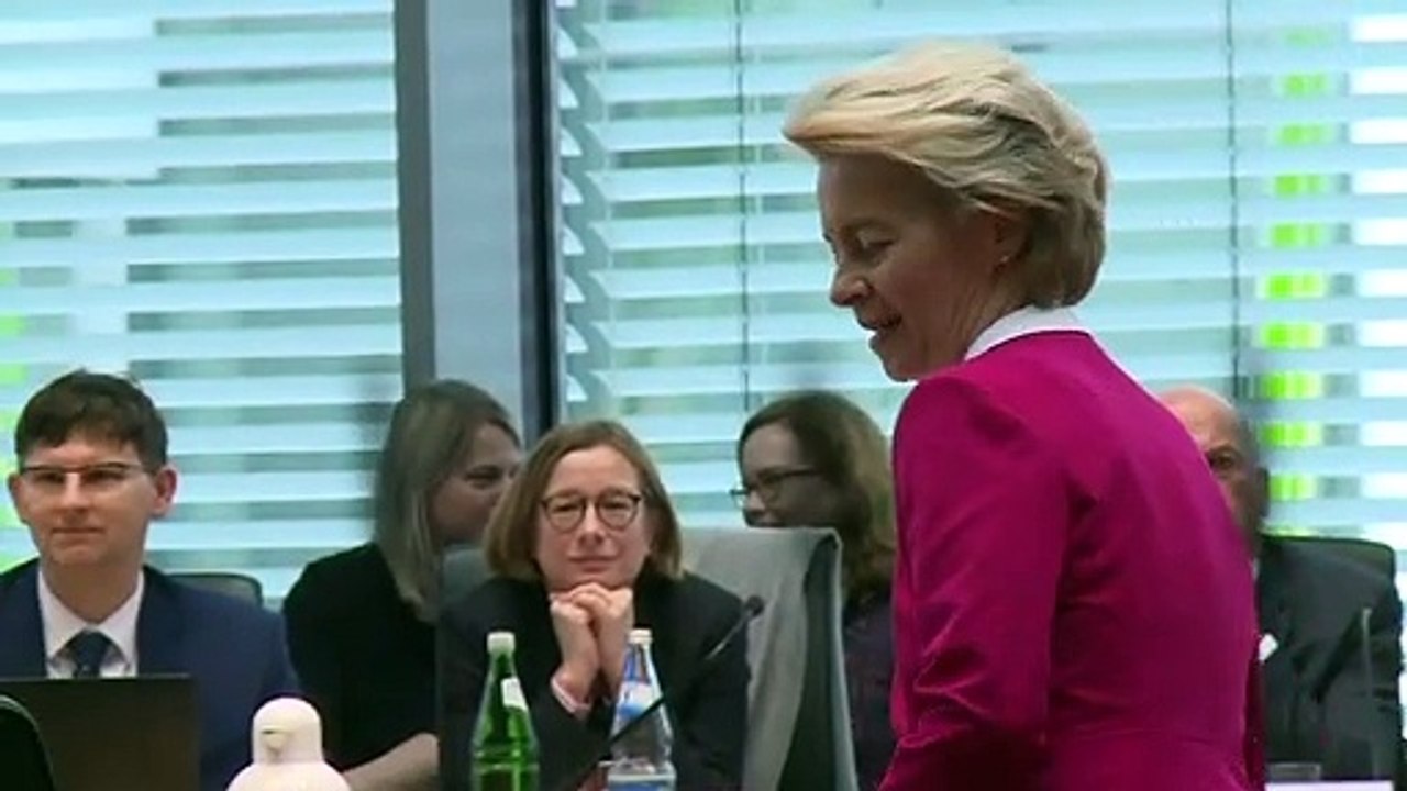 Berater-Affäre: Von der Leyen räumt vor U-Ausschuss Fehler ein