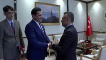Cumhurbaşkanı Yardımcısı Oktay, Özbekistan Yatırım ve Dış Ticaret Bakanı Umrzakov'u kabul etti
