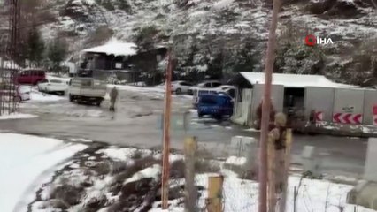 Köprü ayağına çarpan tekne battı: 1 kayıp