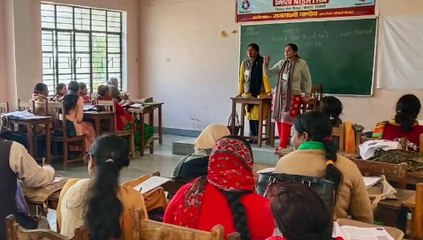 अध्यापकों को दिया गया निष्ठा प्रशिक्षण