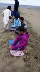 DESERT SKATING  MUST SEE