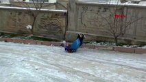 Mardin'de eğitime kar engeli