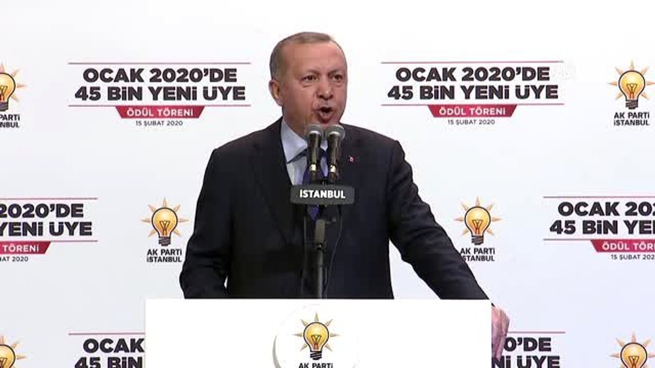 Erdoğan: "İdlib'deki çözüm, rejimin saldırganlığının durdurulması ve anlaşmalardaki sınıra...