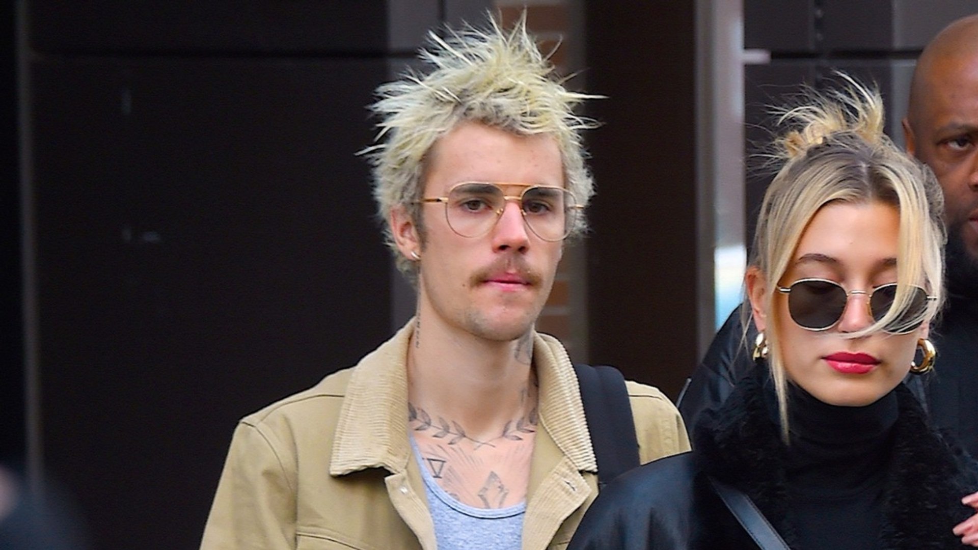 ⁣Justin Bieber Cries, Wants To 'Protect' Billie Eilish From Industry