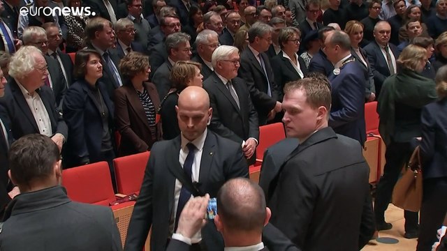 Дрезден: скорбь и достоинство